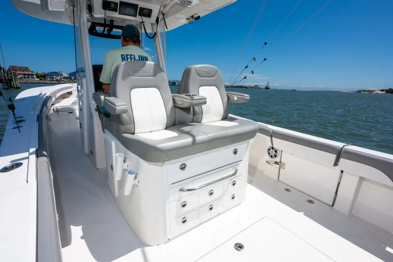 Slide: The Image of 2022 Regulator 31 Dave 087 - 5552367