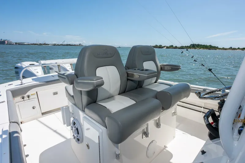 Slide: The Image of 2022 Regulator 31 Dave 090 - 5552370