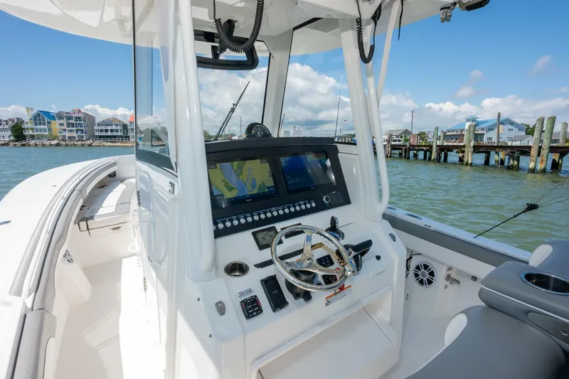 Slide: The Image of 2022 Regulator 31 Dave 092 - 5552322