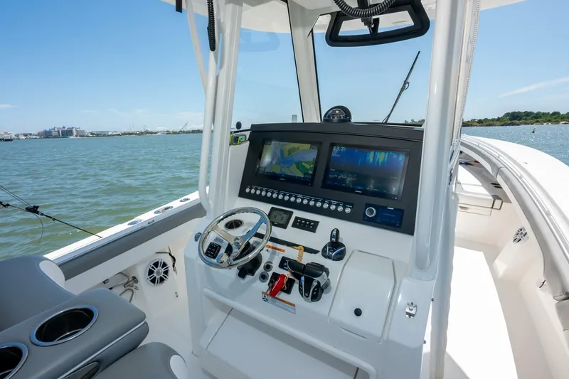 Slide: The Image of 2022 Regulator 31 Dave 094 - 5552324