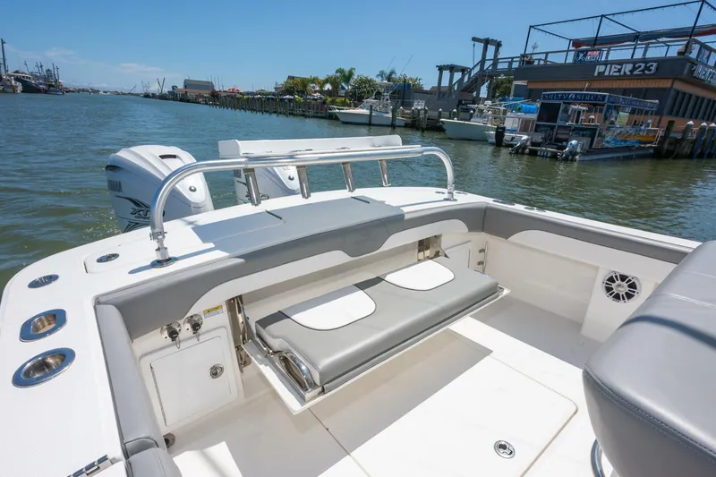 Slide: The Image of 2022 Regulator 31 Dave 081 - 5552361