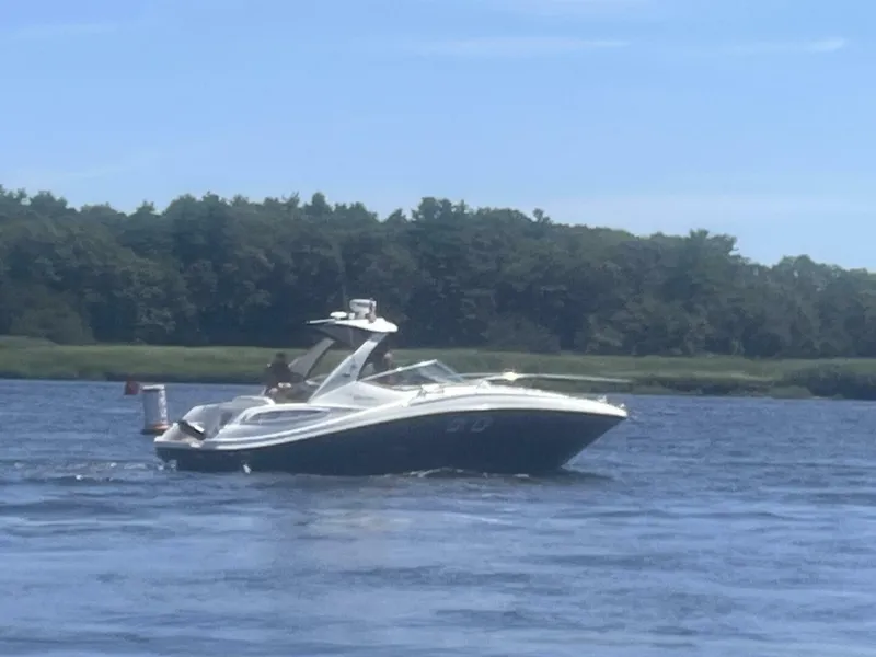 The Image of Sea Ray Sundancer 310 Underway - 5548803