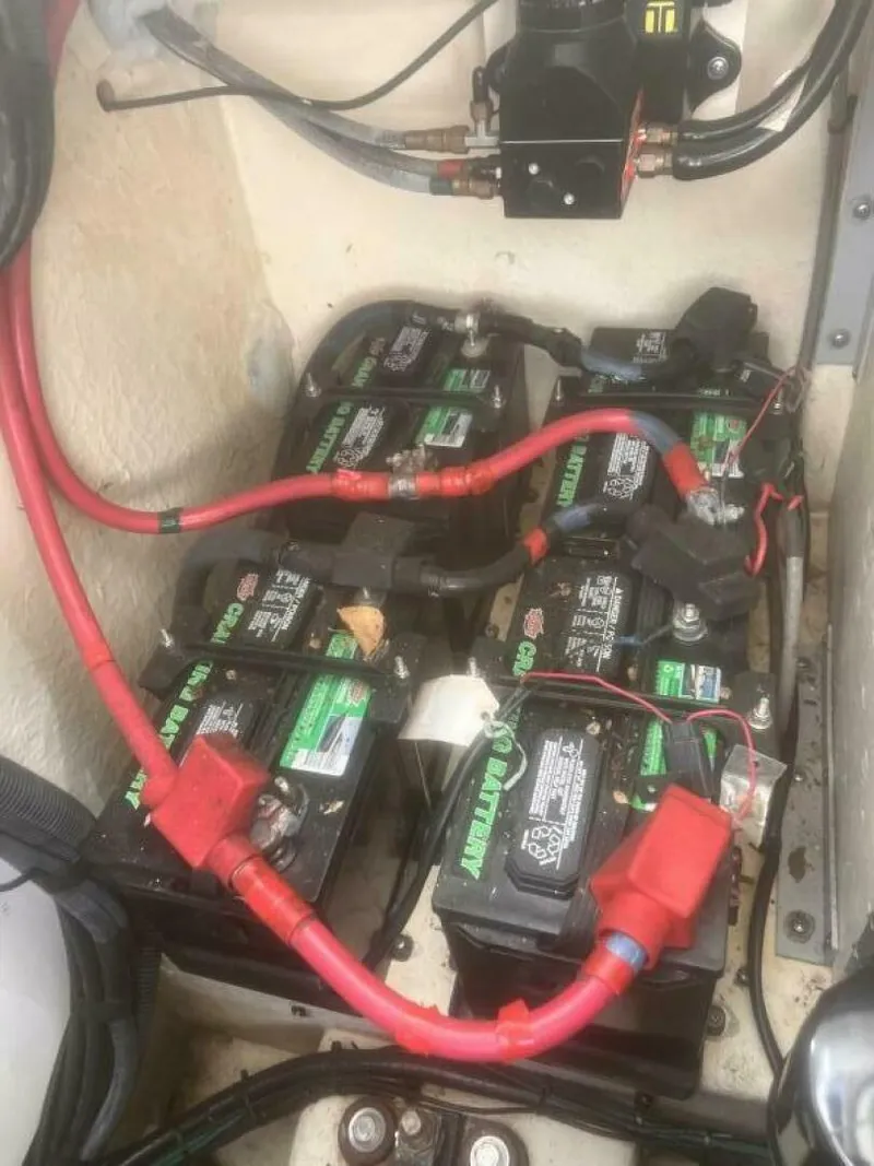 Slide: The Image of Battery Bank - 5548784