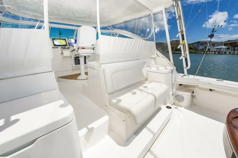 Slide: The Image of Albemarle 360 Express Fisherman 2019 - 5585432