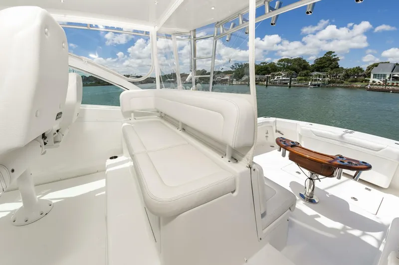 Slide: The Image of Albemarle 360 Express Fisherman 2019 - 5585440