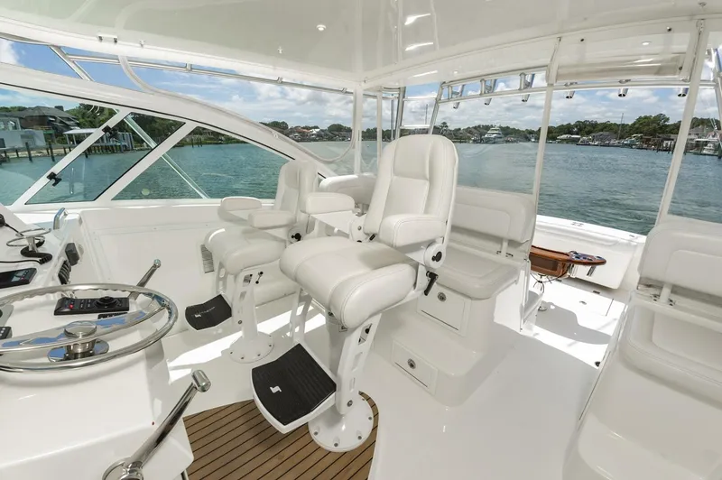 Slide: The Image of Albemarle 360 Express Fisherman 2019 - 5585437