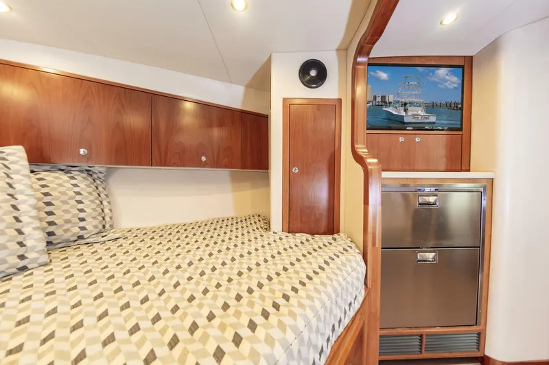 Slide: The Image of Albemarle 360 Express Fisherman 2019 - 5585402