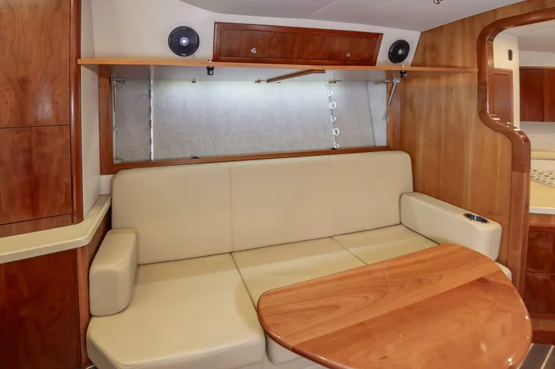 Slide: The Image of Albemarle 360 Express Fisherman 2019 - 5585444