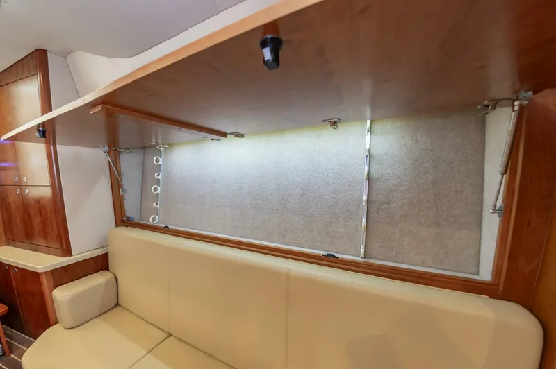 Slide: The Image of Albemarle 360 Express Fisherman 2019 - 5585446