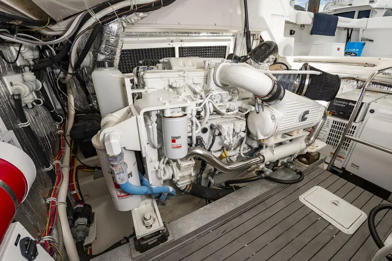 Slide: The Image of Albemarle 360 Express Fisherman 2019 - 5585403