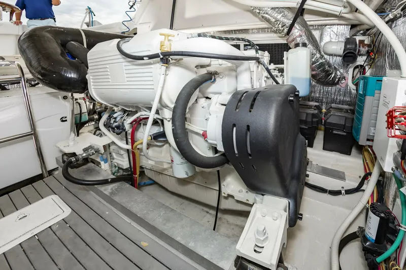 Slide: The Image of Albemarle 360 Express Fisherman 2019 - 5585404