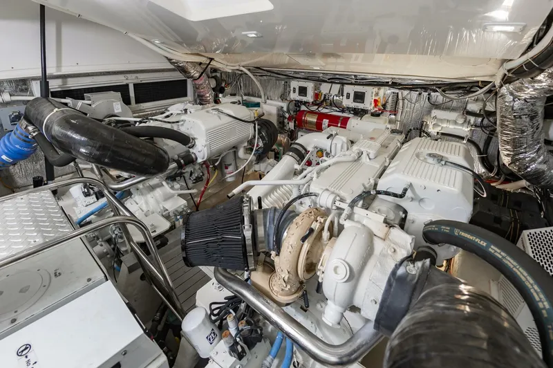 Slide: The Image of Albemarle 360 Express Fisherman 2019 - 5585413