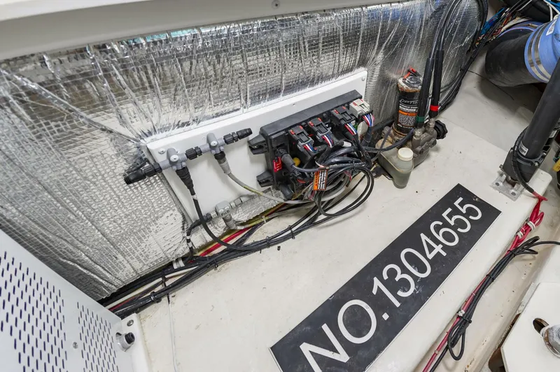 Slide: The Image of Albemarle 360 Express Fisherman 2019 - 5585422