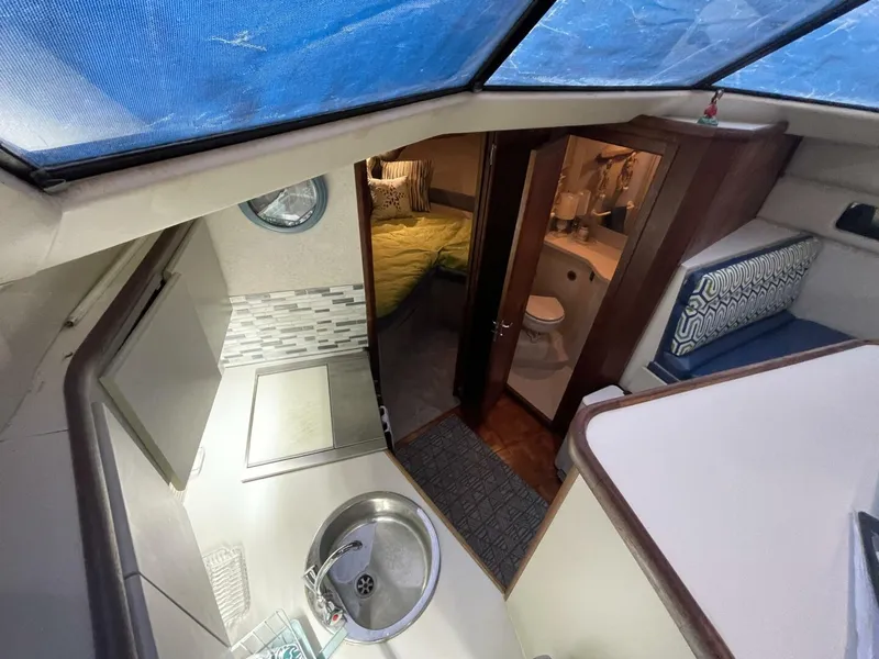 Slide: The Image of Carver 33 Aft Cabin MY 1992 - 5548870