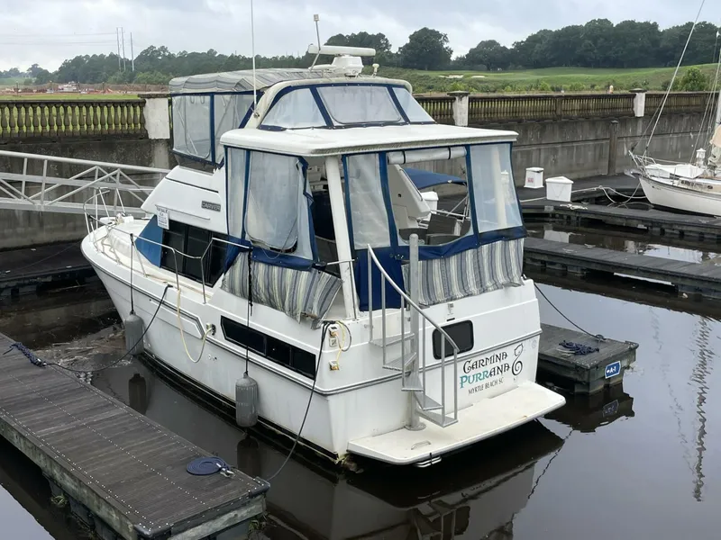 Slide: The Image of Carver 33 Aft Cabin MY 1992 - 5548872
