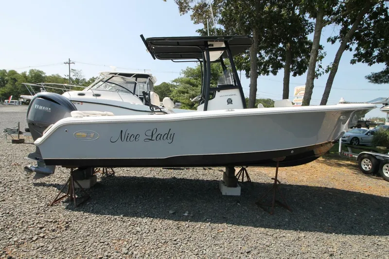 Slide: The Image of Sea Hunt Ultra 229 2021 - 5549031