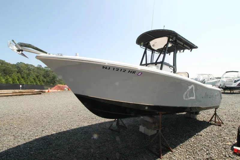 Slide: The Image of Sea Hunt Ultra 229 2021 - 5549034