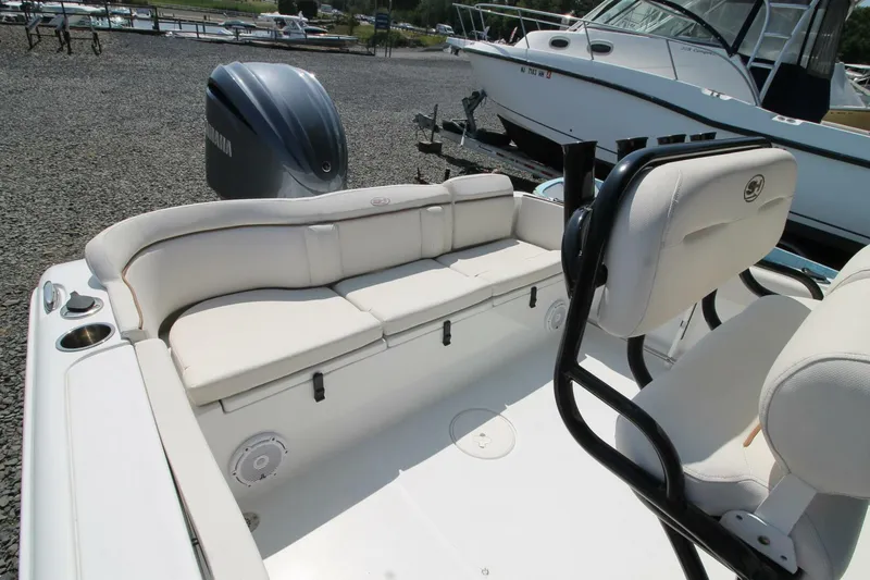 Slide: The Image of Sea Hunt Ultra 229 2021 - 5549051