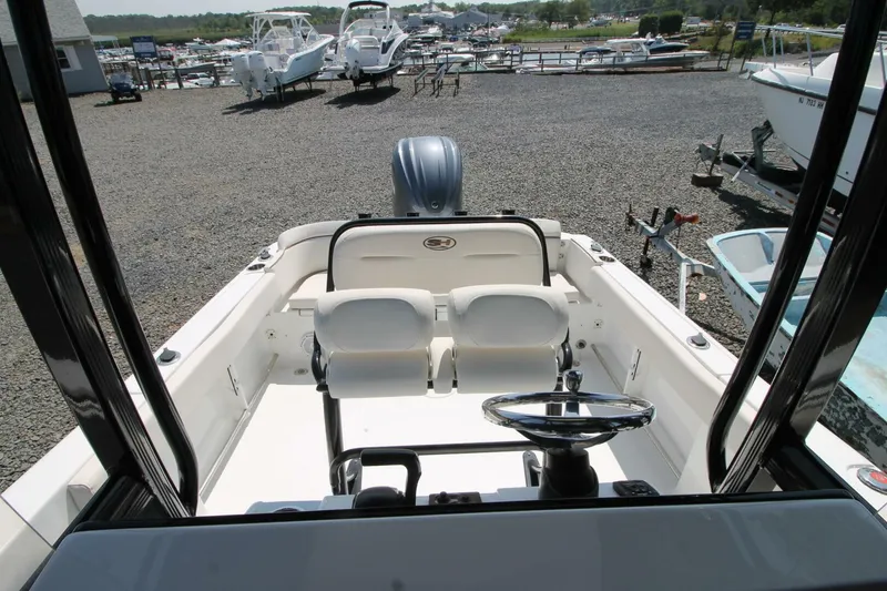 Slide: The Image of Sea Hunt Ultra 229 2021 - 5549054