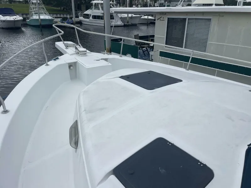 Slide: The Image of Mainship 350 Trawler 1997 - 5549005