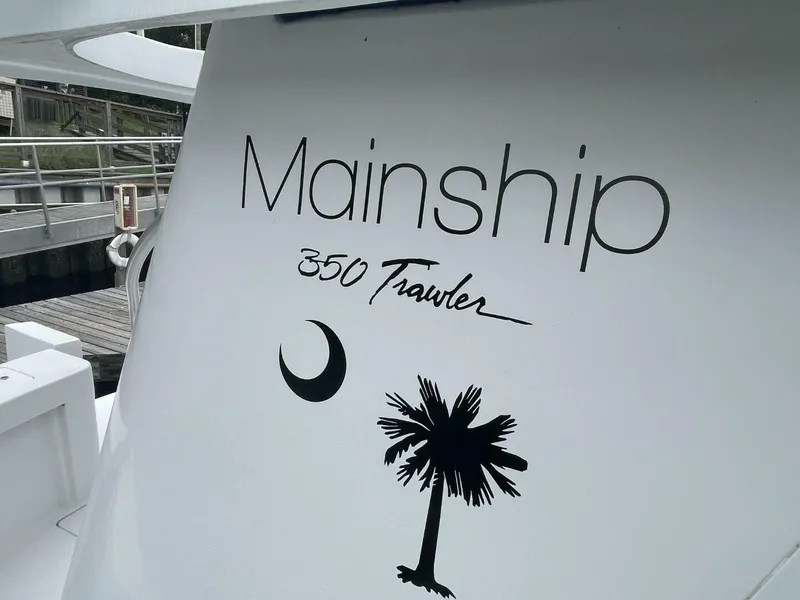 Slide: The Image of Mainship 350 Trawler 1997 - 5549013