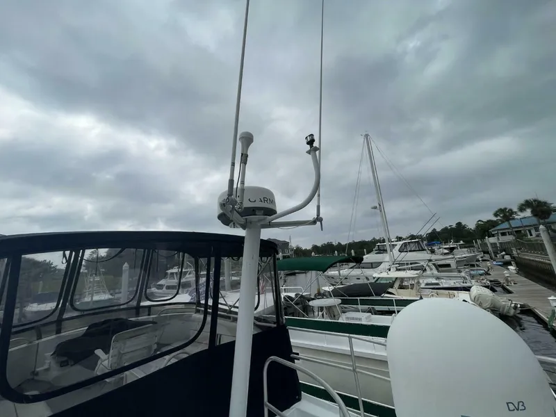 Slide: The Image of Mainship 350 Trawler 1997 - 5549024