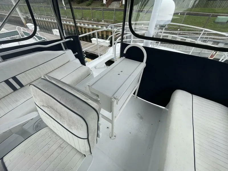 Slide: The Image of Mainship 350 Trawler 1997 - 5549028