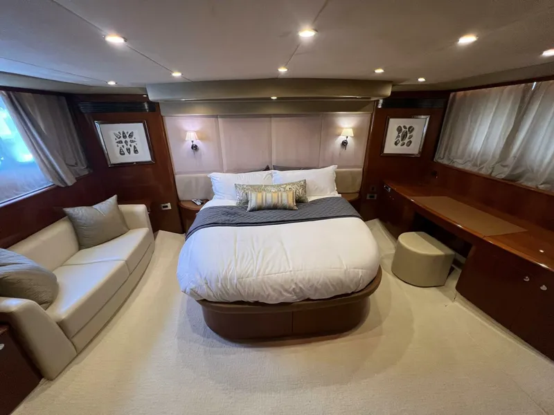 Slide: The Image of Princess 67 Flybridge 2006 - 5554140