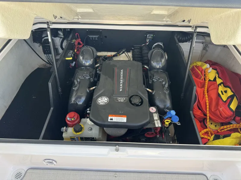 Slide: The Image of Regal LS6 2020 - 5549082