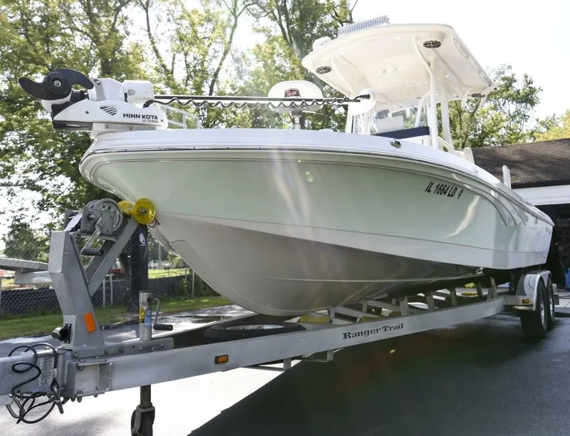 Slide: The Image of Ranger 2360 Bay 2022 - 7517960