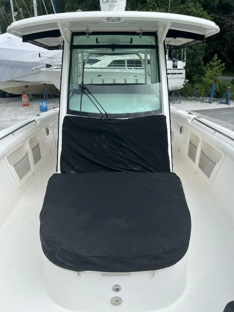 Slide: The Image of 2014 Boston Whaler 350 Outrage Console Lounger Cover - 5576121