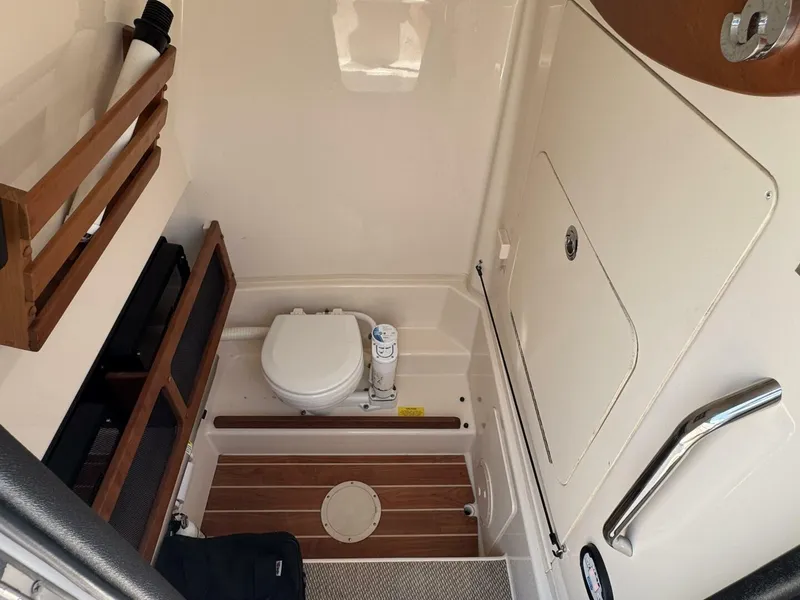 Slide: The Image of Grady-White Canyon 271 2019 - 5549292