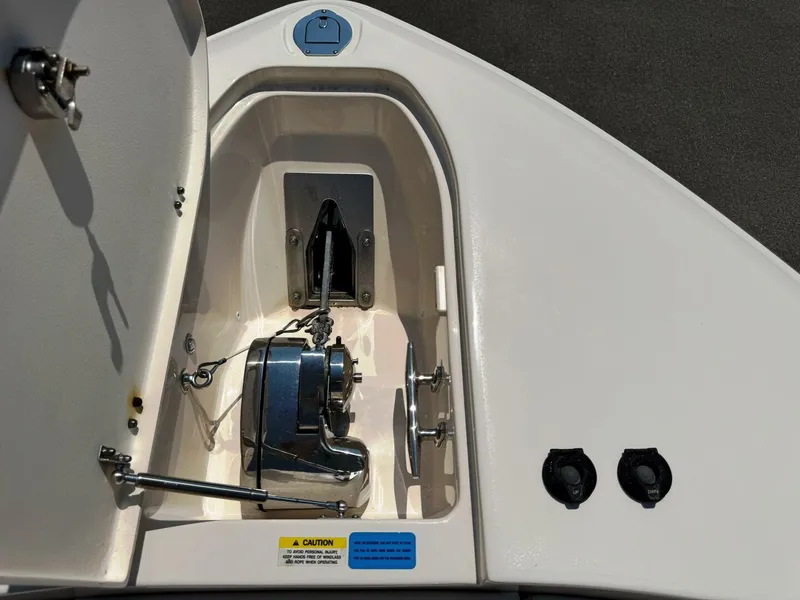 Slide: The Image of Grady-White Canyon 271 2019 - 5549321