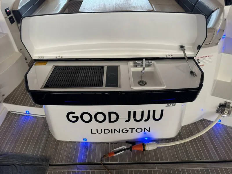 Slide: The Image of Beneteau Gran Turismo 40 2016 - 5549482