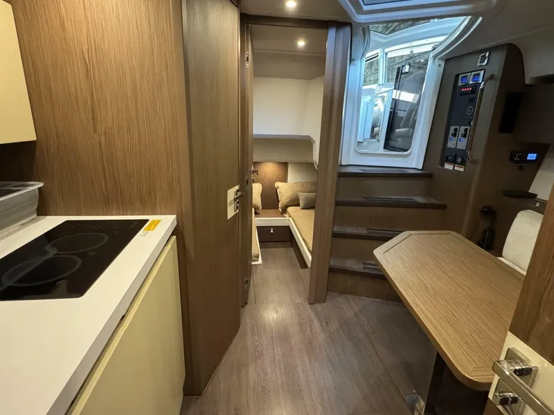 Slide: The Image of Beneteau Gran Turismo 40 2016 - 5549522