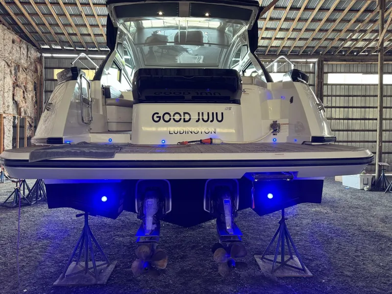 Slide: The Image of Beneteau Gran Turismo 40 2016 - 5549496