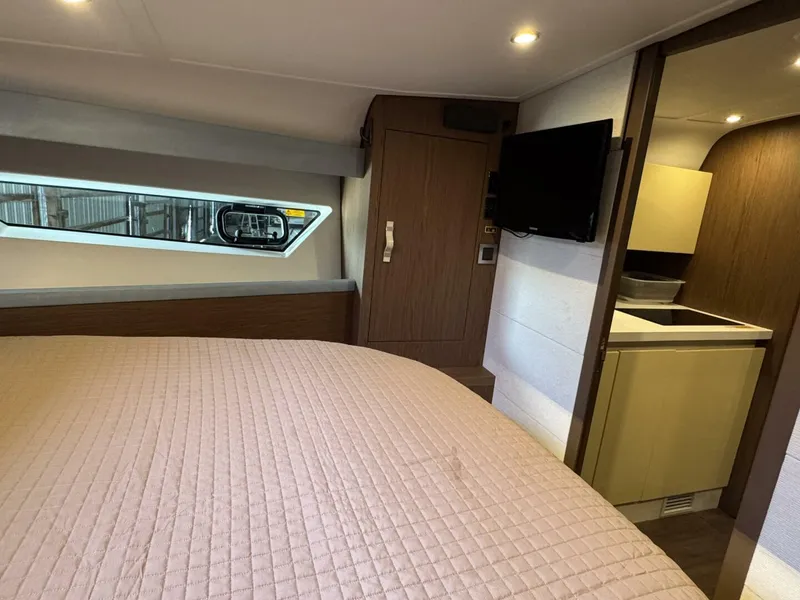 Slide: The Image of Beneteau Gran Turismo 40 2016 - 5549506