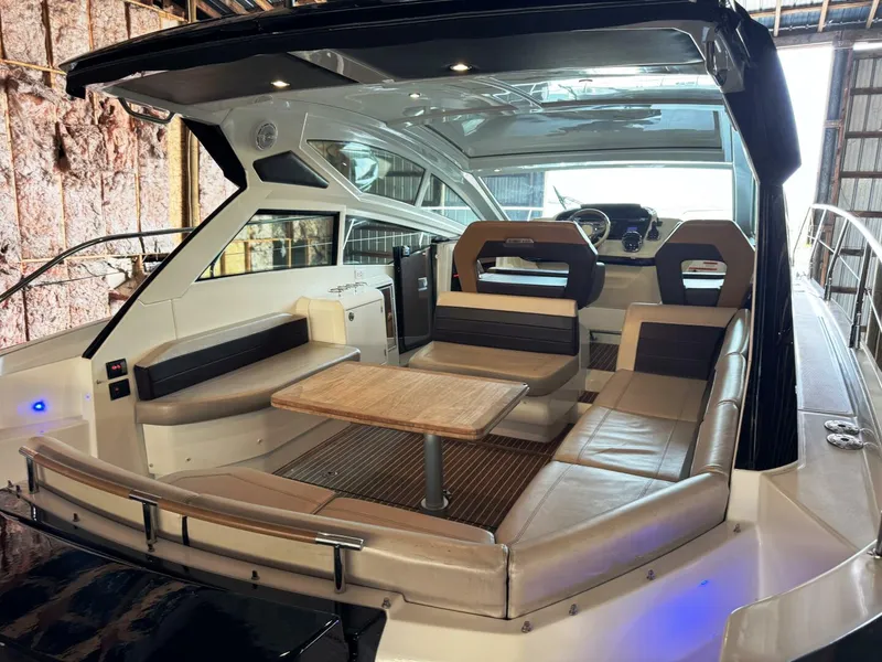 Slide: The Image of Beneteau Gran Turismo 40 2016 - 5549475