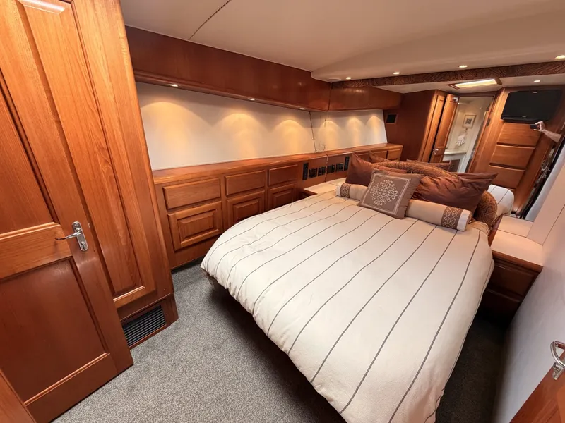 Slide: The Image of Viking 50 Convertible 1994 - 6055120