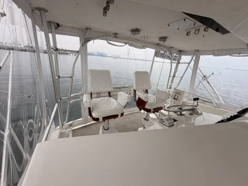 Slide: The Image of Viking 50 Convertible 1994 - 6055153