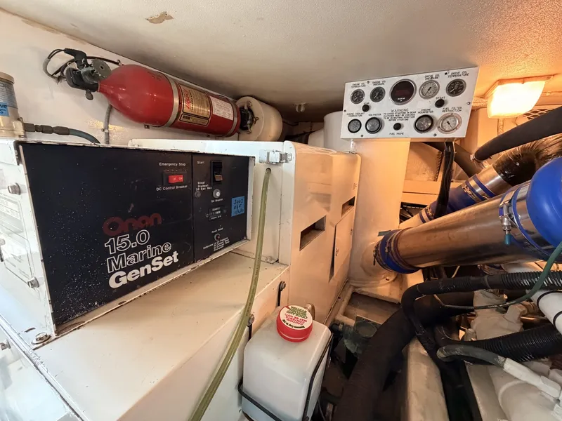 Slide: The Image of Viking 50 Convertible 1994 - 6055214