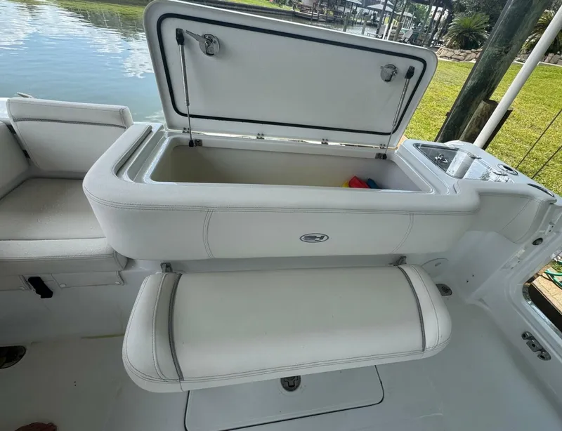 Slide: The Image of Sea Hunt 30 2023 - 5549986