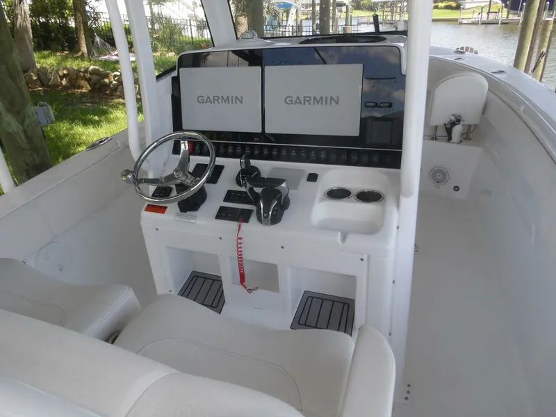 Slide: The Image of Sea Hunt 30 2023 - 5549862