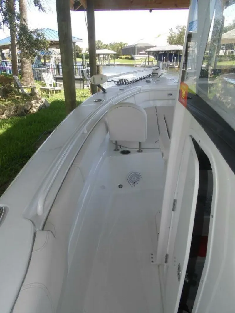 Slide: The Image of Sea Hunt 30 2023 - 5549894