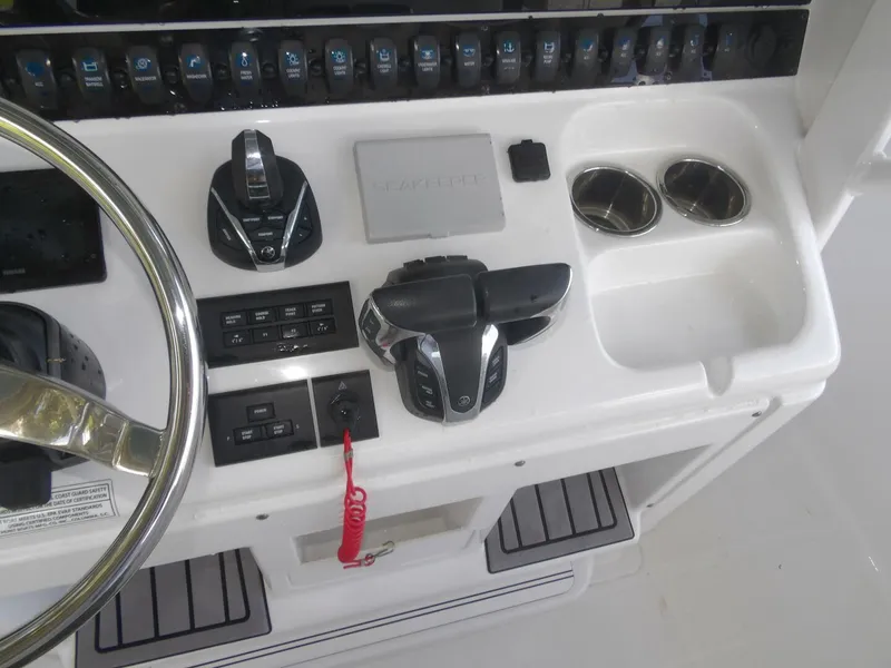 Slide: The Image of Sea Hunt 30 2023 - 5549904