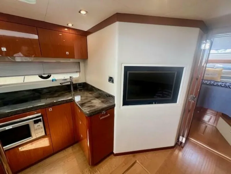 Slide: The Image of Sea Ray 410 Sundancer 2013 - 5550022