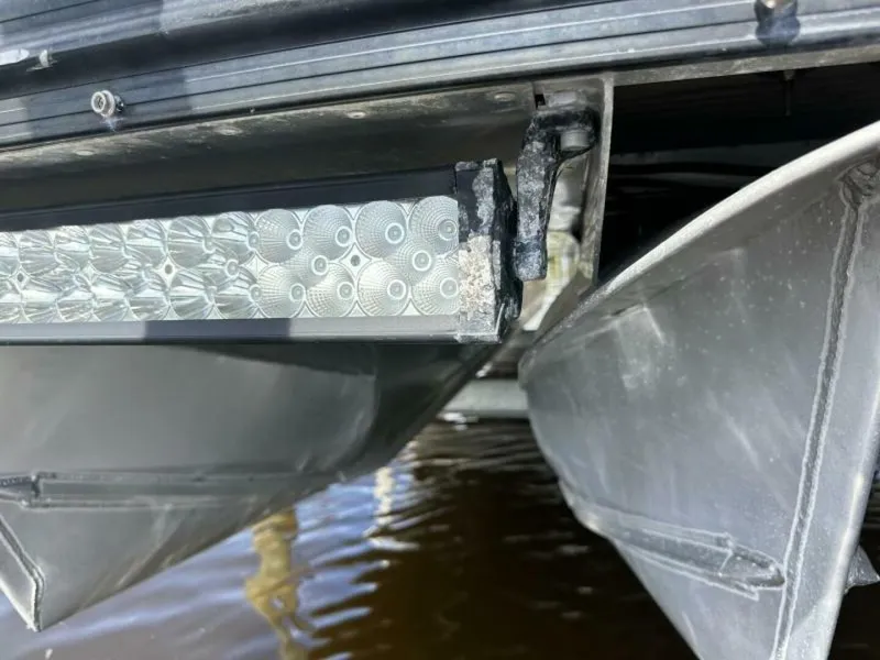 Slide: The Image of Avalon 2585 Catalina Platinum Quad Lounger 2019 - 5553190