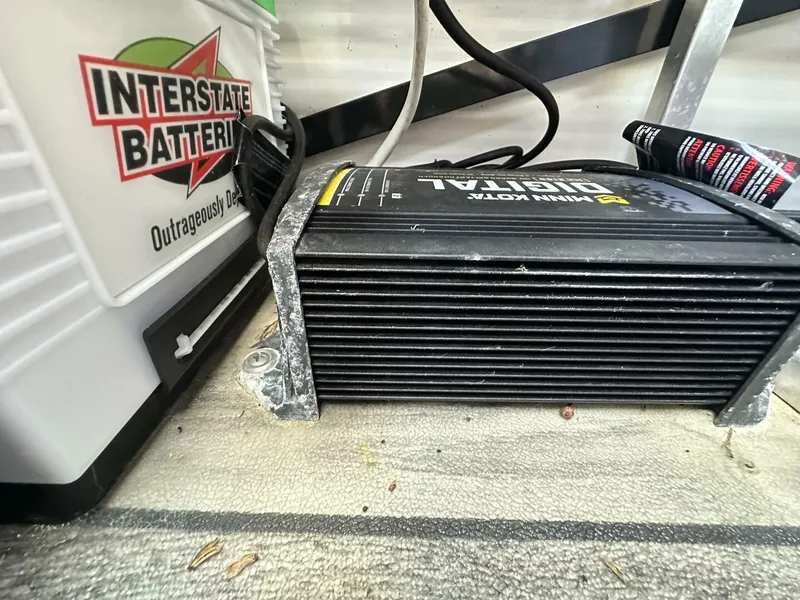 Slide: The Image of Avalon 2585 Catalina Platinum Quad Lounger 2019 - 5553205