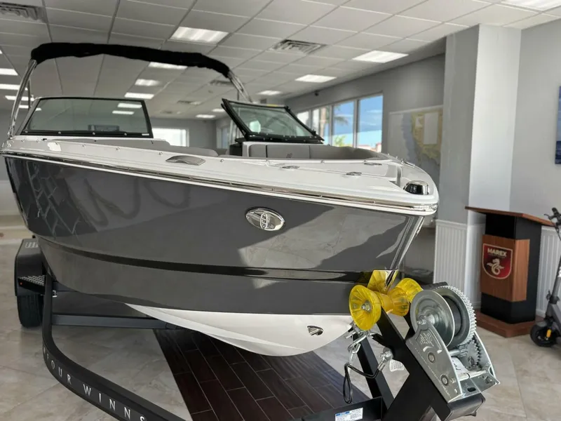 The Image of Four Winns H2 2026 - 5550046