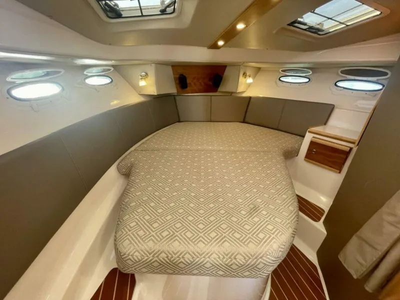 Slide: The Image of Cutwater C-302 Sport Coupe 2017 - 5802191